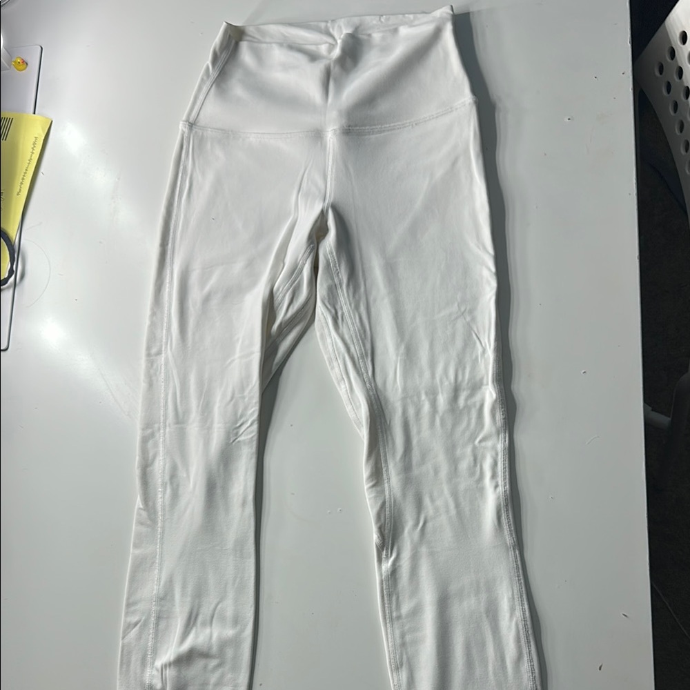 Lululemon Athletica White Leggings with Stretchy Fit
